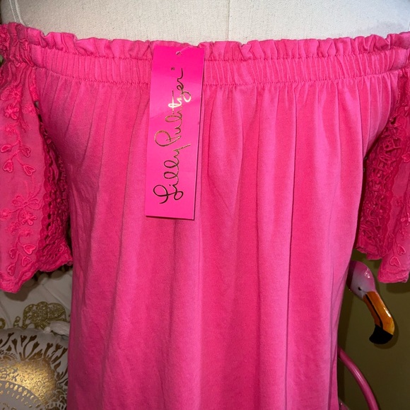 Lilly Pulitzer NWT Fayette Eyelet Sleeve Top Raz Berry Size XS - Picture 4 of 10